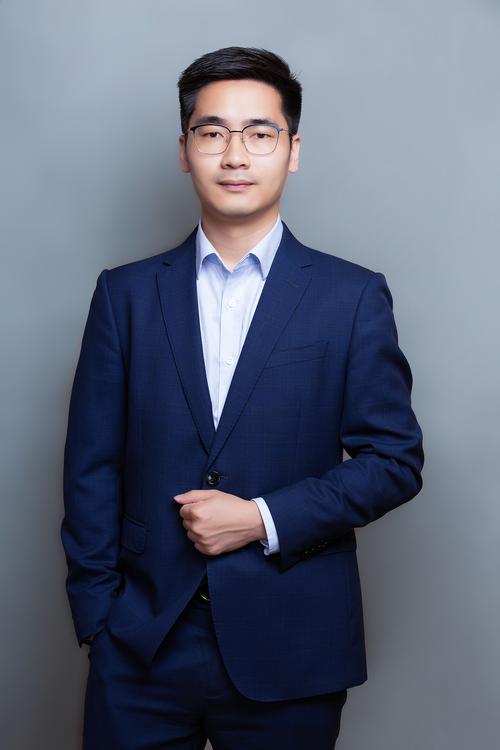 李玲庆 联合创始人 & 首席运营官